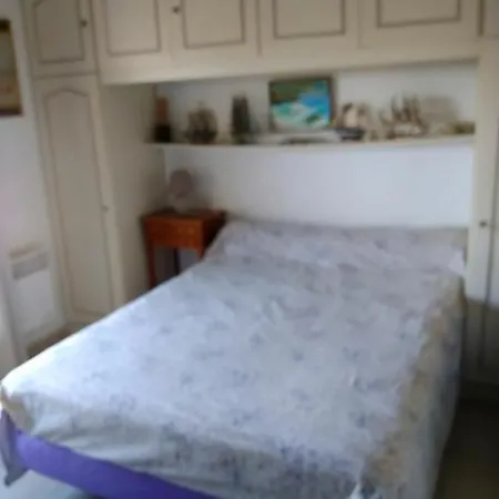 Holiday home Maison Sur La Presqu Ile De Giens *